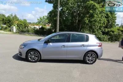 Sell Peugeot 308 2019 - 13250 EUR, 174000 km - AUTO.MOTO.pt