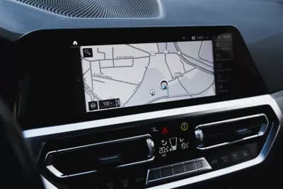 Sell BMW 330 2022 - 32000 EUR, 154900 km - AUTO.MOTO.pt