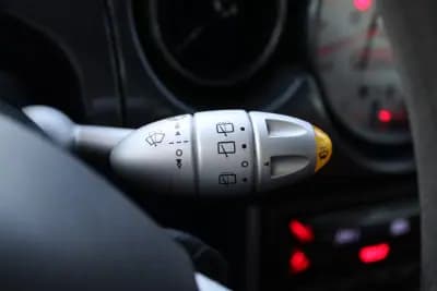 Vendo MINI 2006 - 6400 EUR, 252417 km - AUTO.MOTO.pt