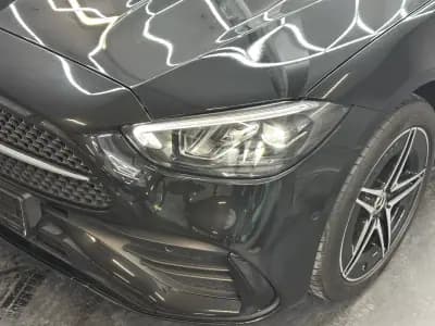 Vendo Mercedes-Benz C 300 2024 - 51990 EUR, 20500 km - AUTO.MOTO.pt