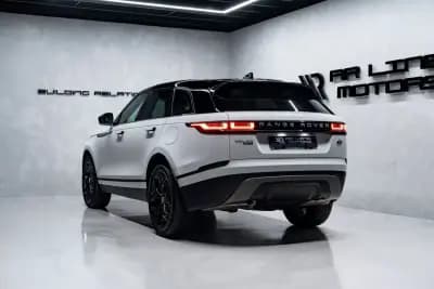 Sell Land Rover Range Rover Velar 2021 - 54950 EUR, 46000 km - AUTO.MOTO.pt