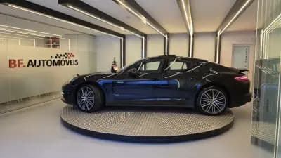 Sell Porsche Panamera 2020 - 84500 EUR, 42501 km - AUTO.MOTO.pt