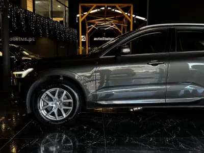 Vendo Volvo XC 60 2021 - 31990 EUR, 140750 km - AUTO.MOTO.pt