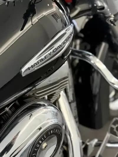 Vendo mota Harley-Davidson Dyna Low Rider S 2012 - 13000 EUR, 41000 km - AUTO.MOTO.pt