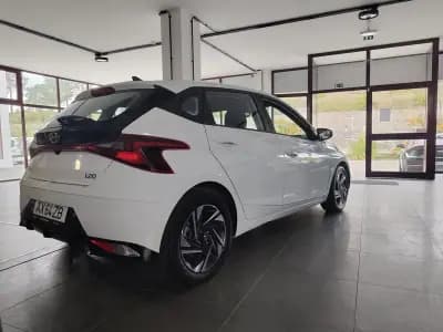 Sell Hyundai i20 2021 - 13990 EUR, 118000 km - AUTO.MOTO.pt