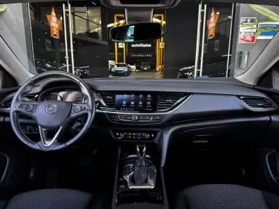 Vendo Opel Insignia Grand Sport 2022 - 17990 EUR, 102300 km - AUTO.MOTO.pt