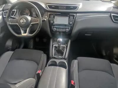 Vendo Nissan Qashqai 2019 - 18990 EUR, 116500 km - AUTO.MOTO.pt