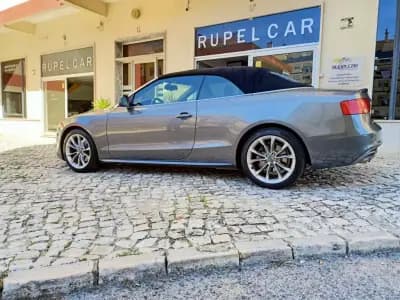 Vendo Audi A5 Cabrio 2016 - 26500 EUR, 115025 km - AUTO.MOTO.pt