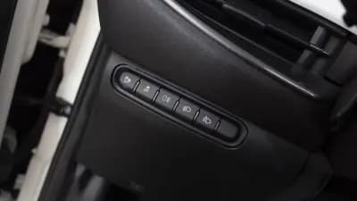 Vendo Fiat 500e C 2024 - 19900 EUR, 15000 km - AUTO.MOTO.pt