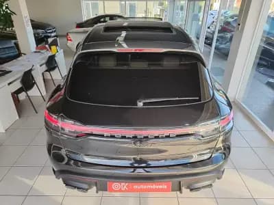 Vendo Porsche Macan 2024 - 88600 EUR, 20700 km - AUTO.MOTO.pt
