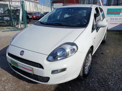 Vendo Fiat Punto 2016 - 7250 EUR, 113705 km - AUTO.MOTO.pt