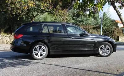 Vendo BMW 318 2013 - 14900 EUR, 154000 km - AUTO.MOTO.pt
