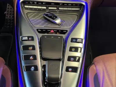 Sell Mercedes-Benz AMG GT 2019 - 91990 EUR, 65000 km - AUTO.MOTO.pt