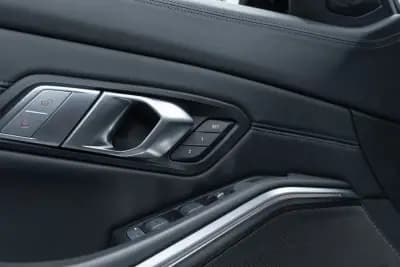 Vendo BMW M3 2023 - 109950 EUR, 38000 km - AUTO.MOTO.pt