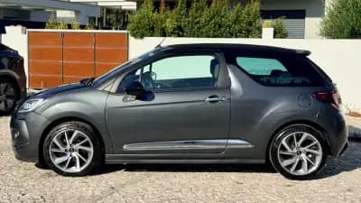 Vendo Citroën DS3 2015 - 10900 EUR, 86723 km - AUTO.MOTO.pt