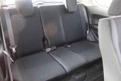 Vendo Suzuki Swift 2005 - 5400 EUR, 106000 km - AUTO.MOTO.pt