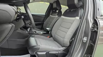 Vendo Citroën C4 2022 - 18500 EUR, 74150 km - AUTO.MOTO.pt