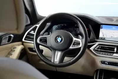 Sell BMW X7 2021 - 79500 EUR, 73292 km - AUTO.MOTO.pt