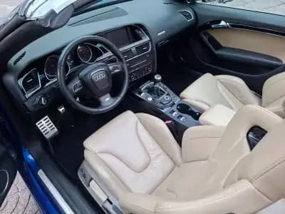 Vendo Audi A5 Cabrio 2009 - 17500 EUR, 234000 km - AUTO.MOTO.pt