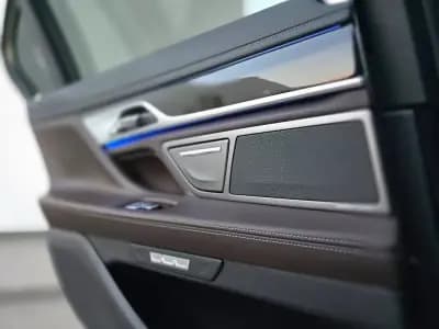 Vendo BMW 740 2017 - 35900 EUR, 125000 km - AUTO.MOTO.pt