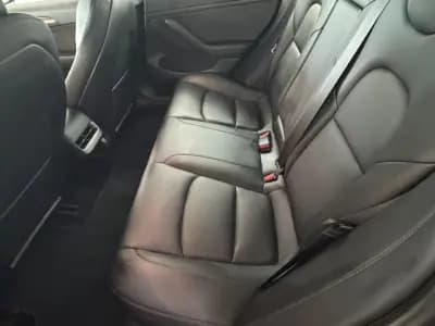 Sell Tesla Model 3 2021 - 29000 EUR, 88000 km - AUTO.MOTO.pt