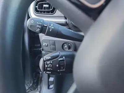 Sell Citroën C3 2024 - 14990 EUR, 28687 km - AUTO.MOTO.pt