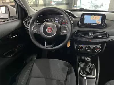 Sell Fiat Tipo Station Wagon 2020 - 11600 EUR, 122744 km - AUTO.MOTO.pt