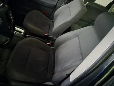 Vendo Volkswagen Polo 2006 - 5950 EUR, 202430 km - AUTO.MOTO.pt