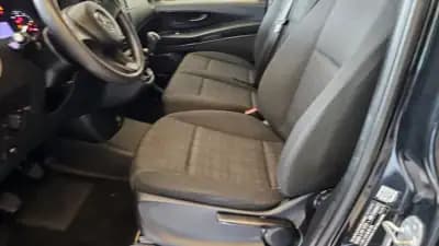 Sell Mercedes-Benz Vito Tourer 2019 - 34900 EUR, 99800 km - AUTO.MOTO.pt