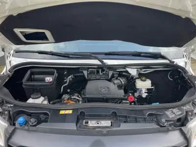 Vendo Mercedes-Benz Sprinter 2023 - 49750 EUR, 54000 km - AUTO.MOTO.pt