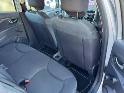 Sell Renault Clio 2019 - 13900 EUR, 109000 km - AUTO.MOTO.pt