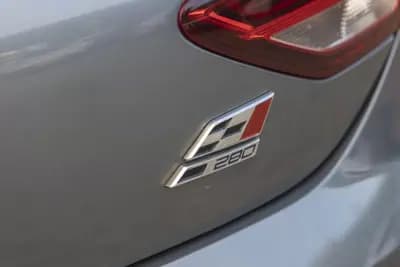 Vendo SEAT Leon 2015 - 20900 EUR, 131530 km - AUTO.MOTO.pt