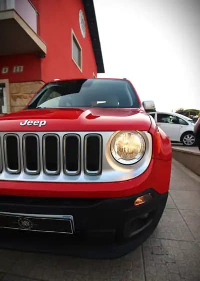 Sell Jeep Renegade 2018 - 15990 EUR, 116000 km - AUTO.MOTO.pt