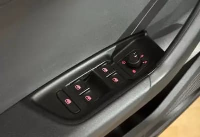 Sell Audi A1 Sportback 2022 - 18990 EUR, 69900 km - AUTO.MOTO.pt