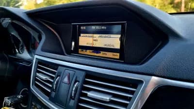 Sell Mercedes-Benz E 220 2010 - 17450 EUR, 226000 km - AUTO.MOTO.pt