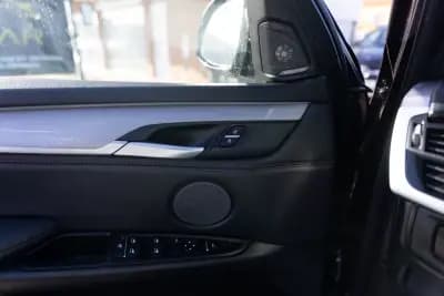 Vendo BMW X5 2018 - 39900 EUR, 85000 km - AUTO.MOTO.pt