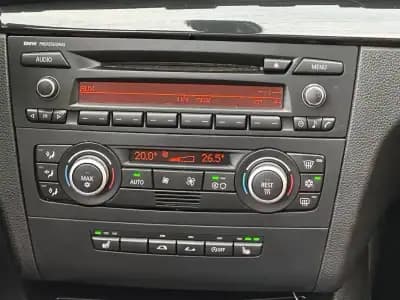 Vendo BMW 118 2008 - 9999 EUR, 248720 km - AUTO.MOTO.pt