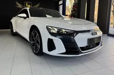 Vendo Audi e-tron GT 2023 - 62500 EUR, 53927 km - AUTO.MOTO.pt