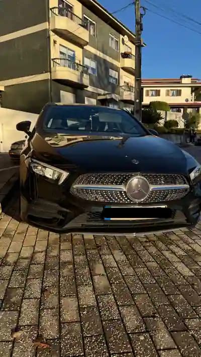 Vendo Mercedes-Benz A 180 2020 - 21000 EUR, 254700 km - AUTO.MOTO.pt