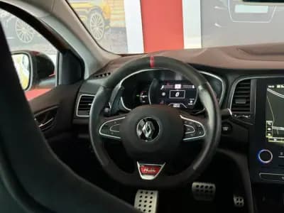 Sell Renault Mégane 2019 - 49990 EUR, 11812 km - AUTO.MOTO.pt