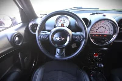 Sell MINI Countryman 2011 - 12990 EUR, 197000 km - AUTO.MOTO.pt