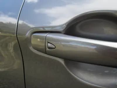 Vendo Nissan Qashqai 2015 - 13490 EUR, 216000 km - AUTO.MOTO.pt