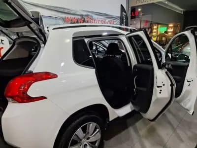 Vendo Peugeot 2008 2015 - 9740 EUR, 120266 km - AUTO.MOTO.pt