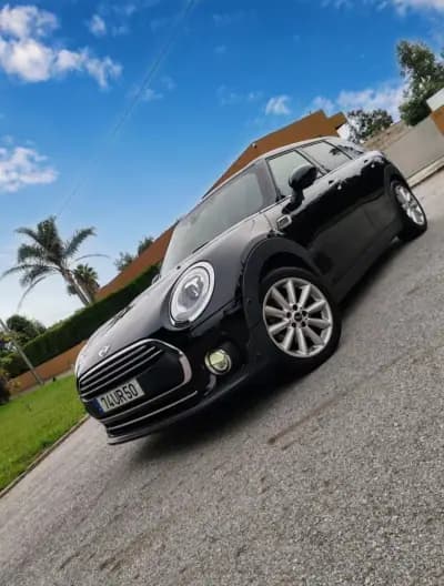 Sell MINI Clubman 2017 - 17750 EUR, 118000 km - AUTO.MOTO.pt