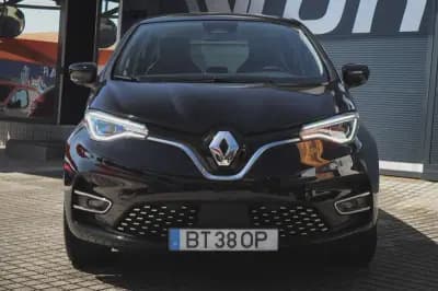 Vendo Renault Zoe 2022 - 19880 EUR, 5620 km - AUTO.MOTO.pt