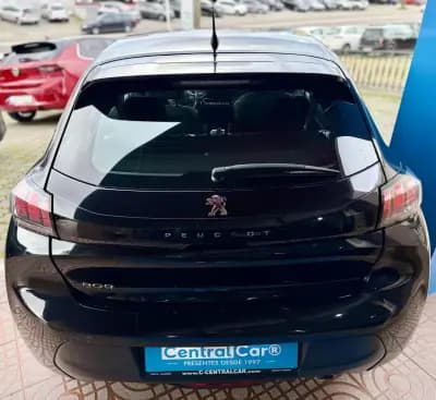 Vendo Peugeot 208 2022 - 15950 EUR, 91000 km - AUTO.MOTO.pt