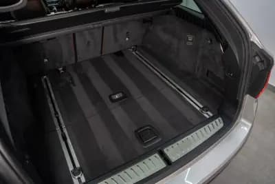 Vendo BMW 550 2019 - 65950 EUR, 141950 km - AUTO.MOTO.pt