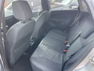 Sell Ford Fiesta 2010 - 5950 EUR, 204561 km - AUTO.MOTO.pt