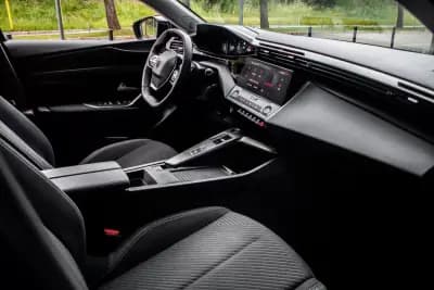 Vendo Peugeot 308 SW 2023 - 21460 EUR, 127430 km - AUTO.MOTO.pt