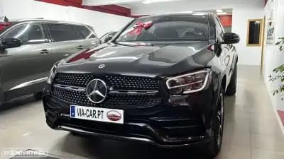 Vendo Mercedes-Benz GLC 300 2021 - 49750 EUR, 70151 km - AUTO.MOTO.pt